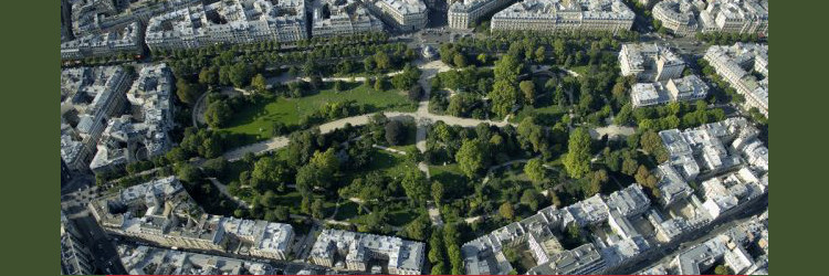 Vue aérienne du Parc Monceau de Paris